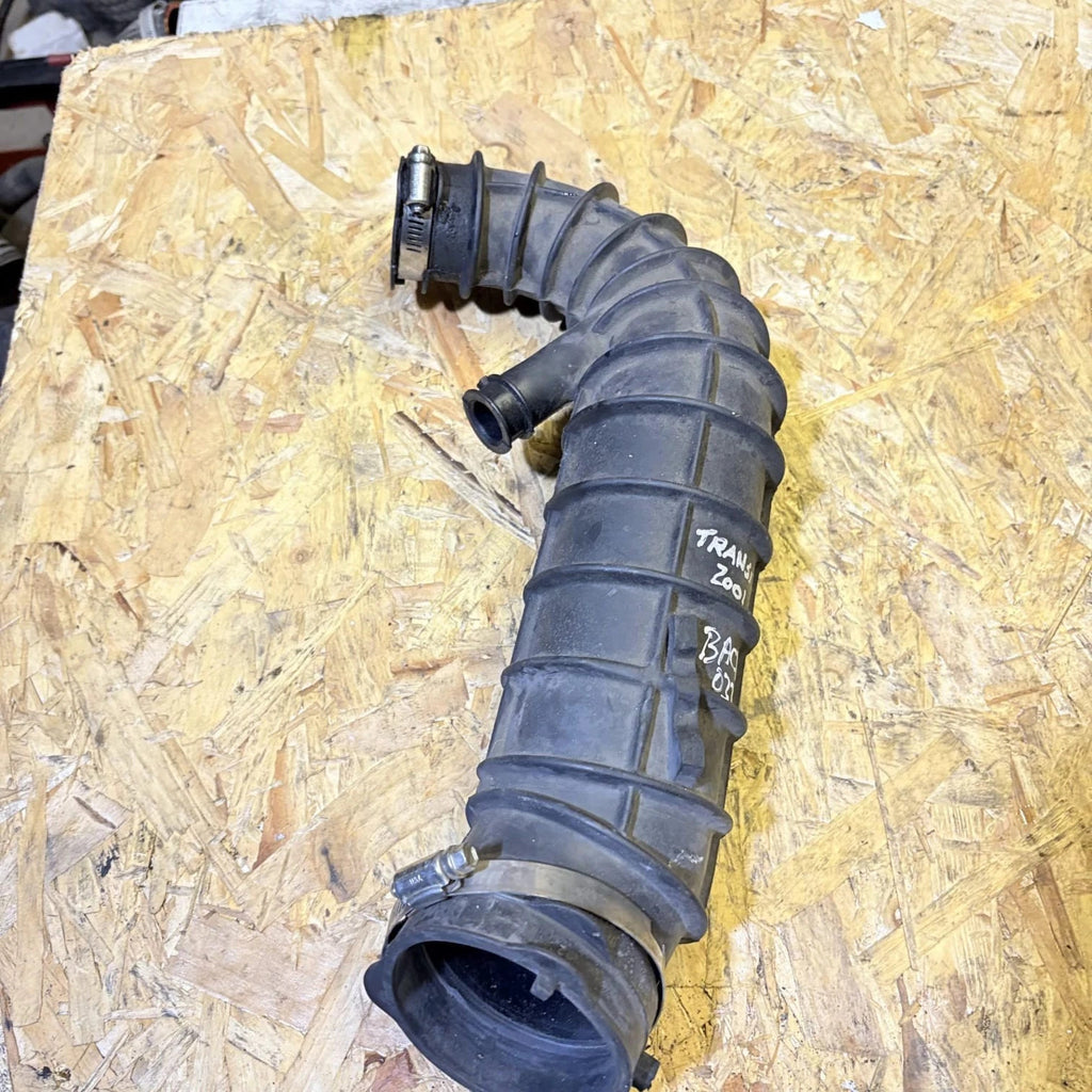 AIR INTAKE HOSE PIPE FOR FORD TRANSIT 2000-2006