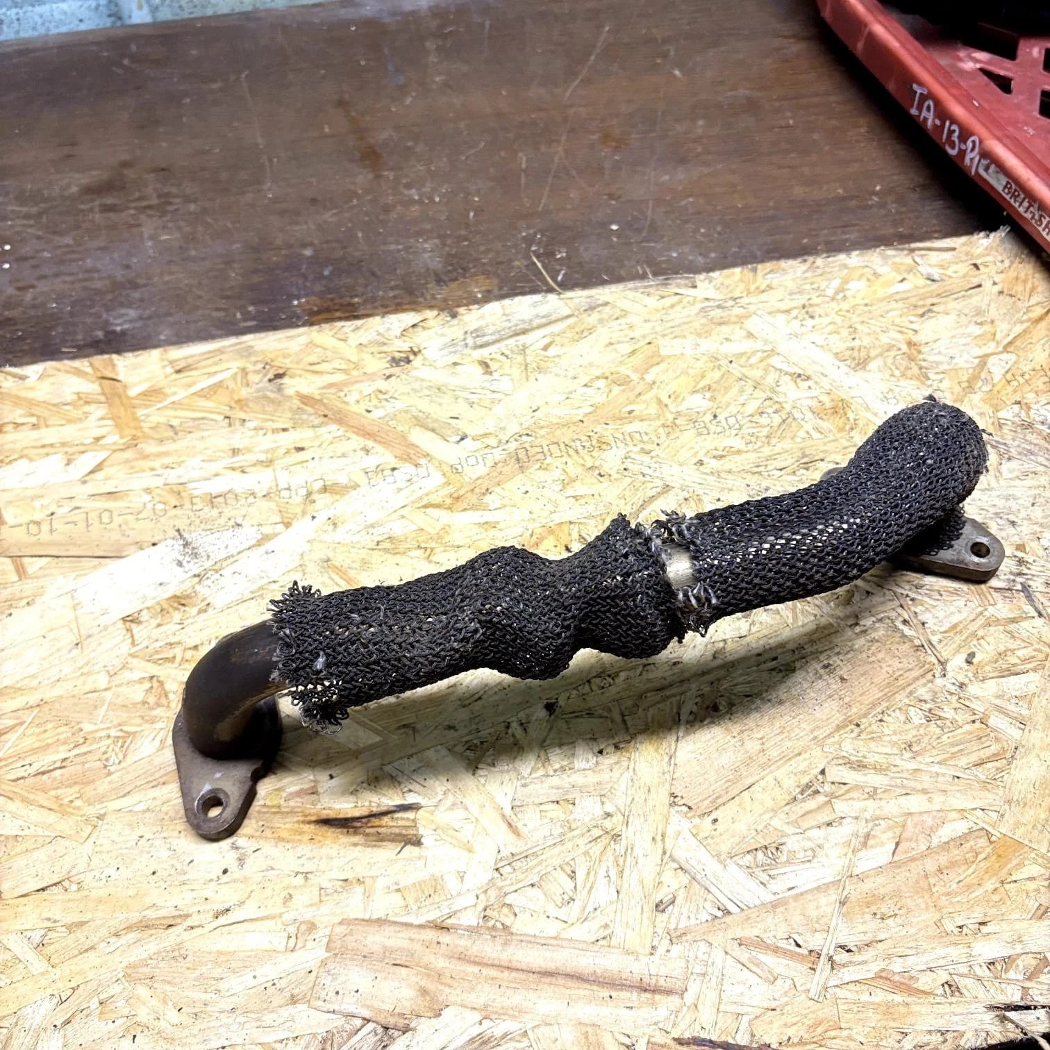 Range Rover Sport L320 08-13 3.6 TDV8 EGR Pipe Hose Right OS LR006966