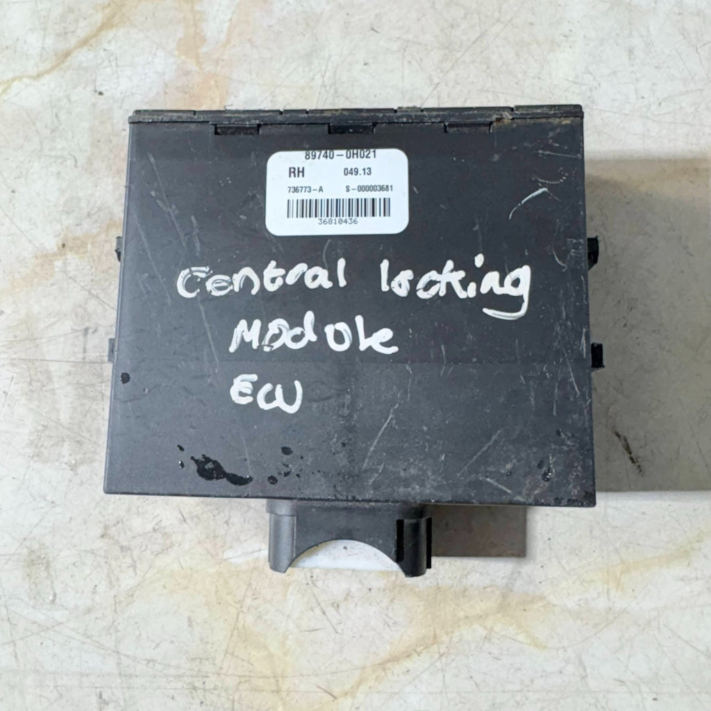TOYOTA AYGO 2013 DOOR CONTROL MODULE ECU 89740-0H021