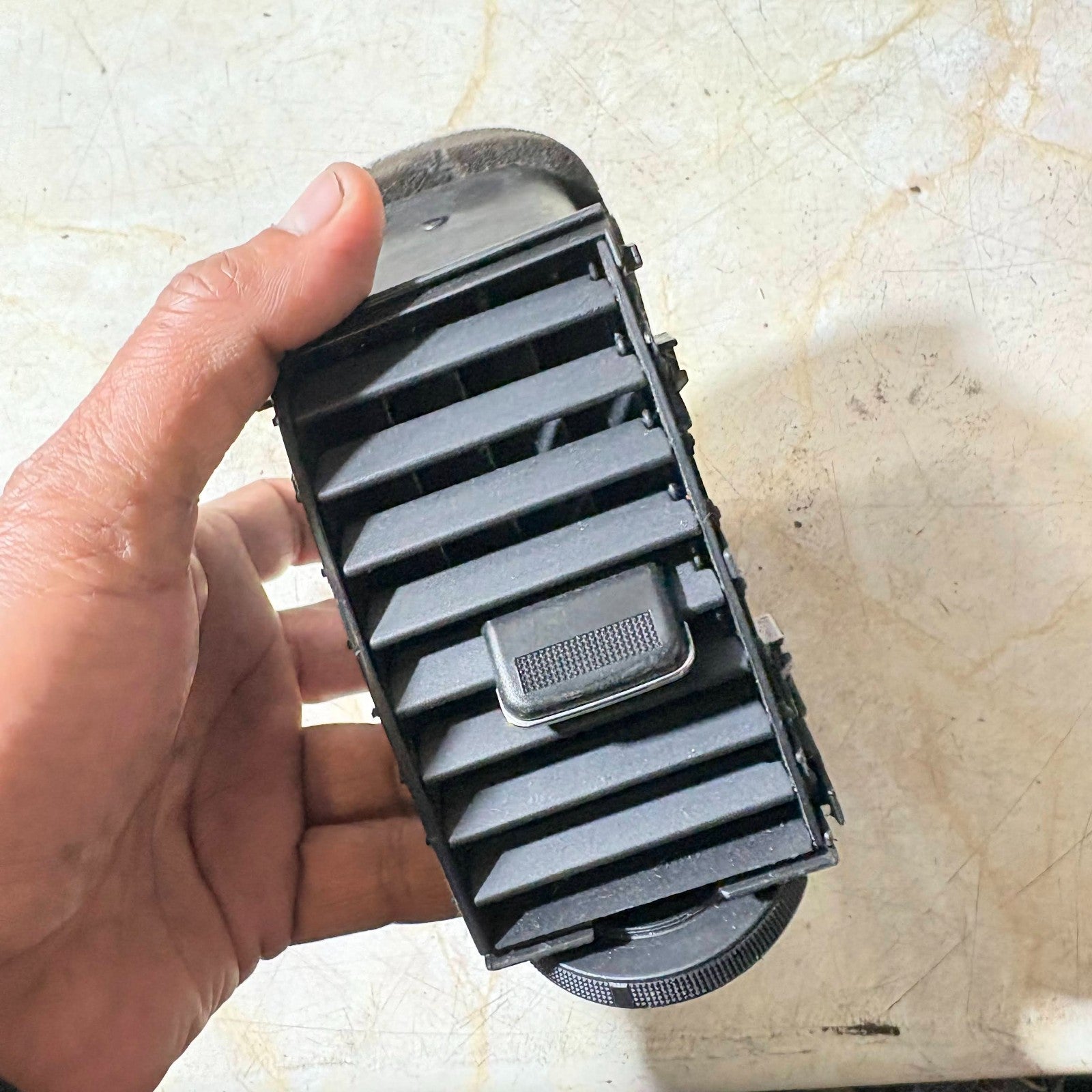 Toyota Prius 1997-2003 Dashboard Air Vent Passenger Front Left Side 455641-7010