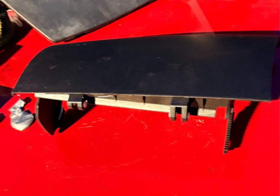 2011 Mini Cooper R56 Dashboard Glove Box Storage Compartment Cover Lid Black