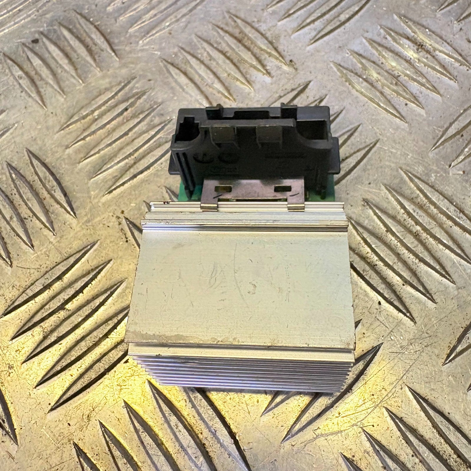 PEUGEOT 3008 5008 MK2 GT 2017-HEATER BLOWER MOTOR RESISTOR REGULATOR B00000634E