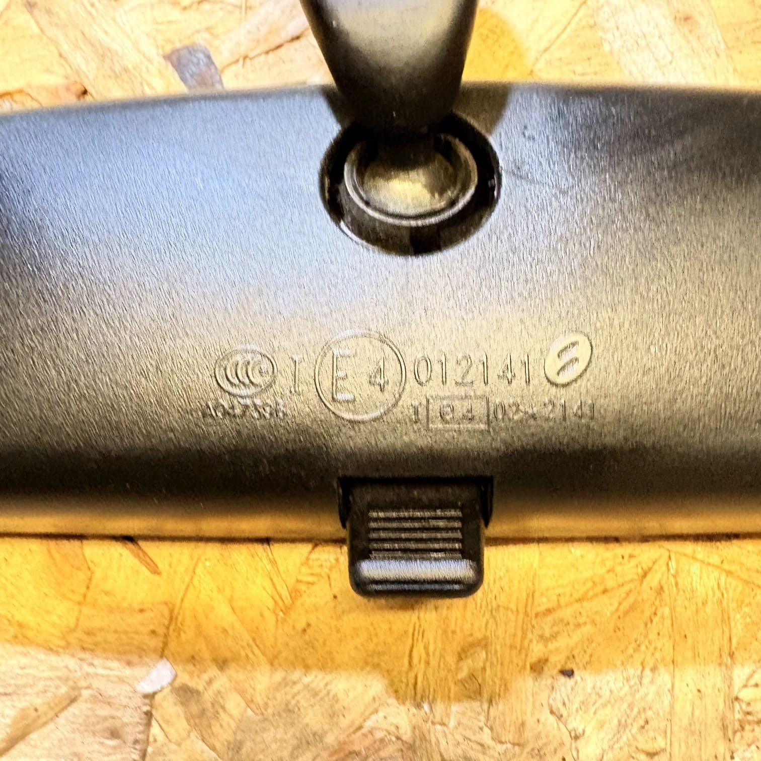 Vauxhall Antara 2006-2010 REAR VIEW MIRROR 012141