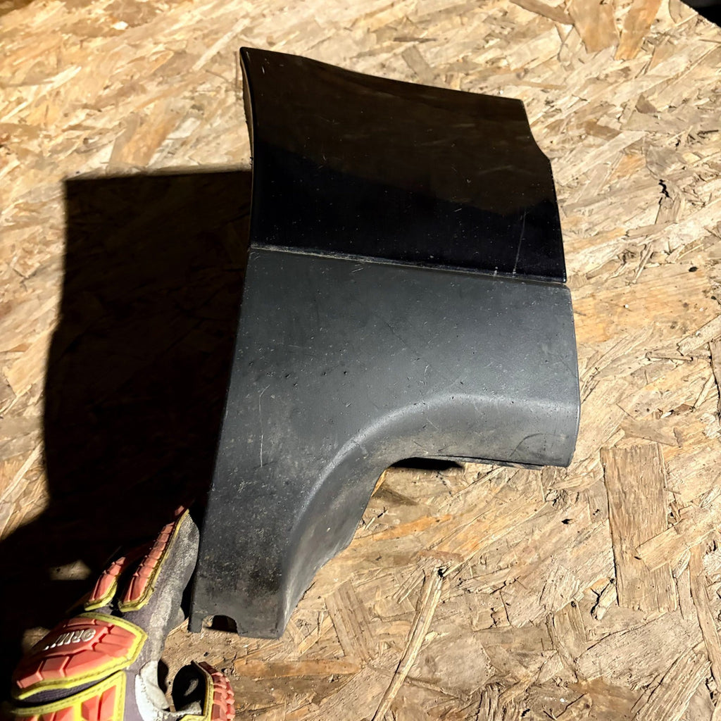 Range Rover Vogue L405 2013-2022 Front Left Lower Wing Moulding CK5M16D055AC