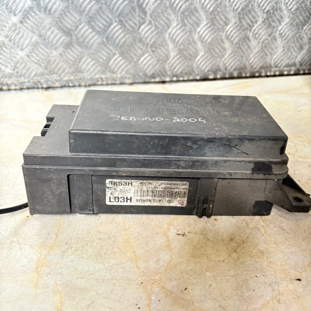 KIA Carnival II GQ/Sedona KV-II 2.9 CRDi Fuse Relay Box 0K53H-66-760 01-06