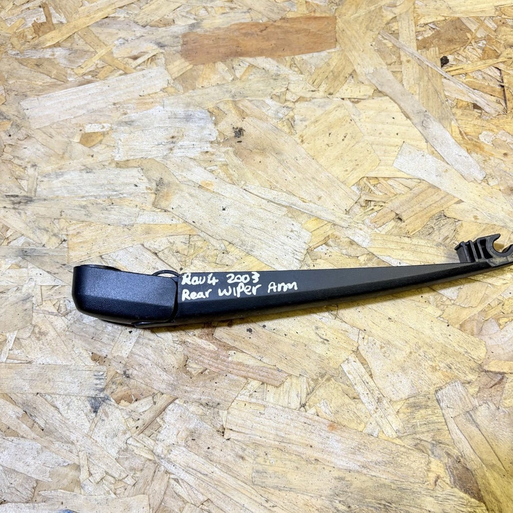TOYOTA RAV4 MK2 2000-2005 REAR WINDOW WIPER ARM
