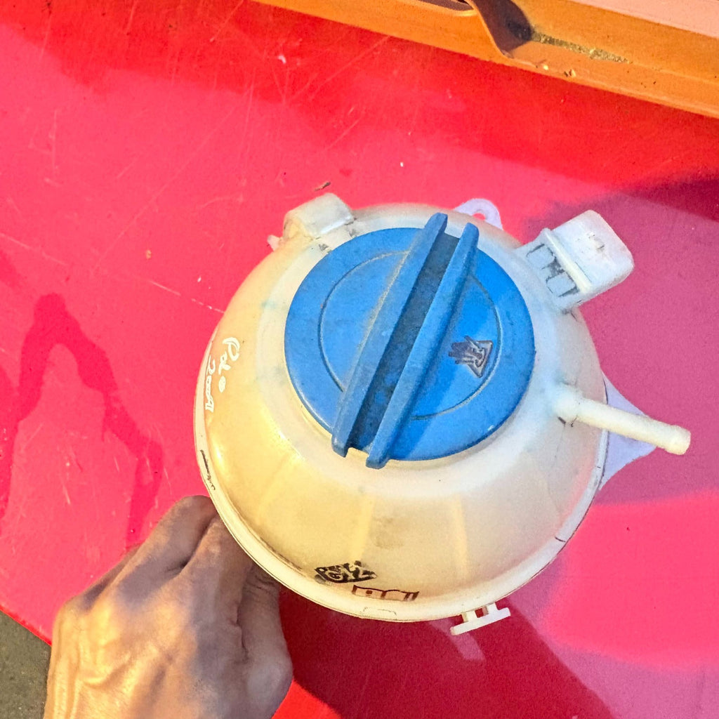 Volkswagen Polo 2009 Coolant Expansion Bottle HEADER TANK