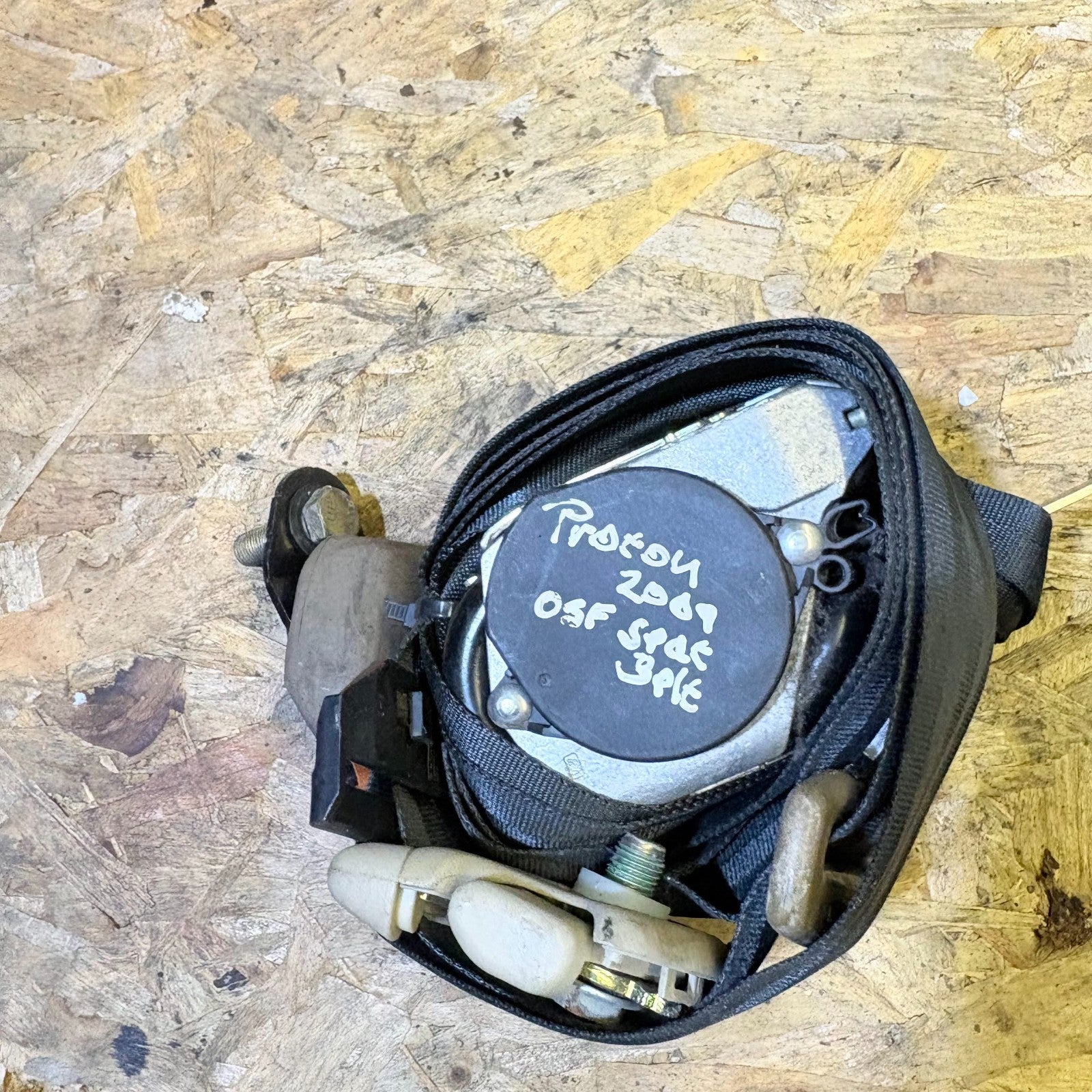Proton 2004-2012 DRIVERS FRONT RIGHT DRIVER SIDE SEAT BELT 5152348SGA