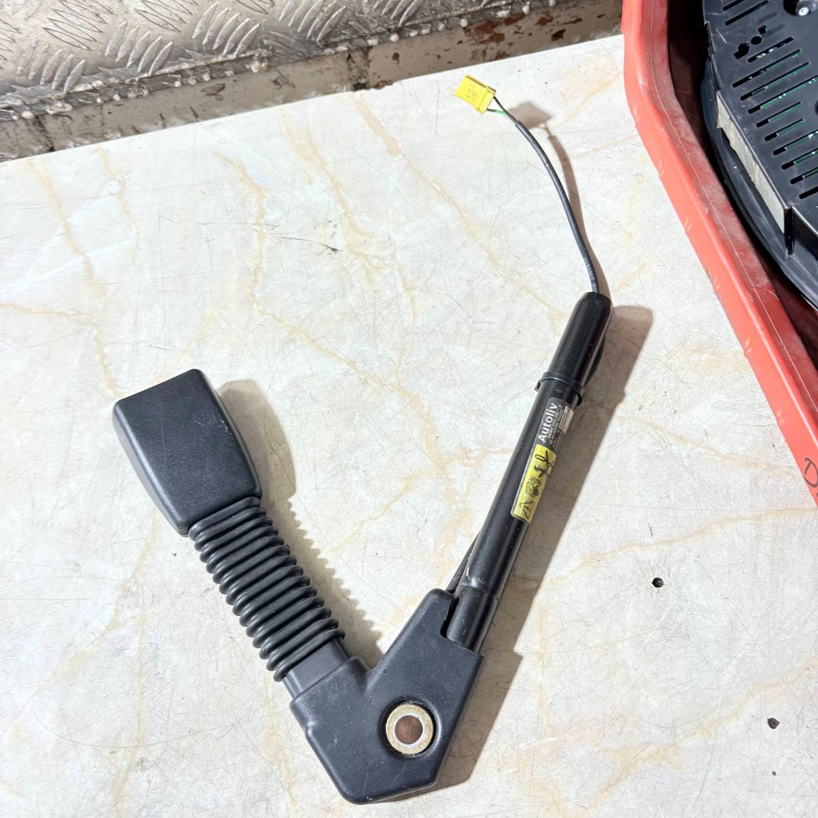 Land Rover Freelander Passenger Front Seat Belt Stalk Mk1