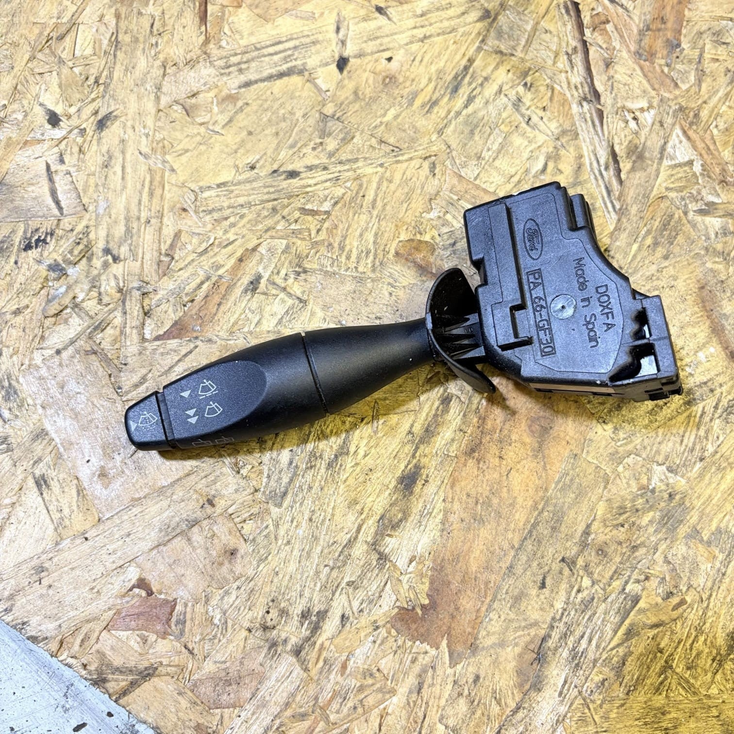 FORD TOURNEO MK3 2004 WIPER COLUMN SWITCH PA66-GF30