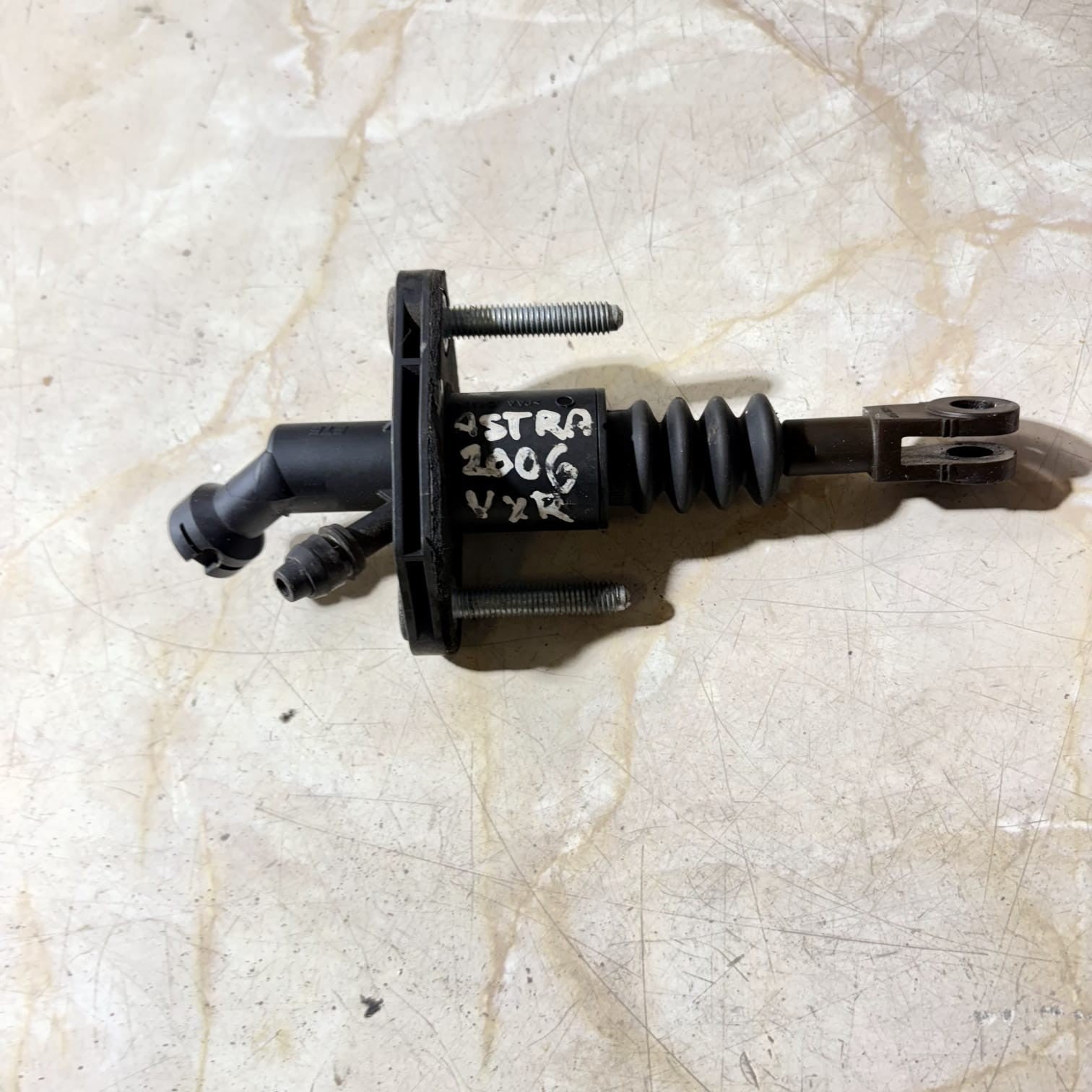 Vauxhall Opel Astra H Clutch Master Cylinder 24412669 RHD 1.6 Petrol 2006-2014