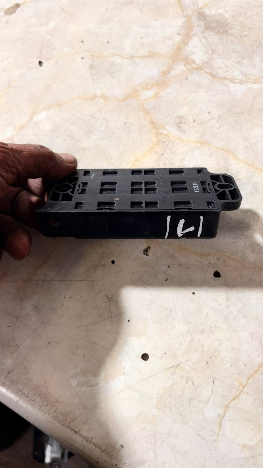 Kia Sorento 2002-2009 Year Relay Fuse Box 91310-3E810