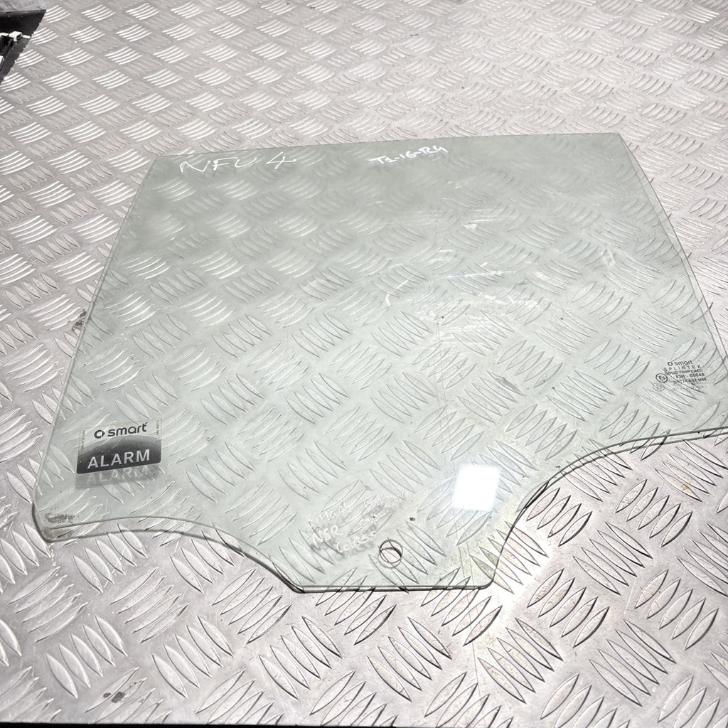 Smart Forfour Rear Left Passenger Side Door Glass Window