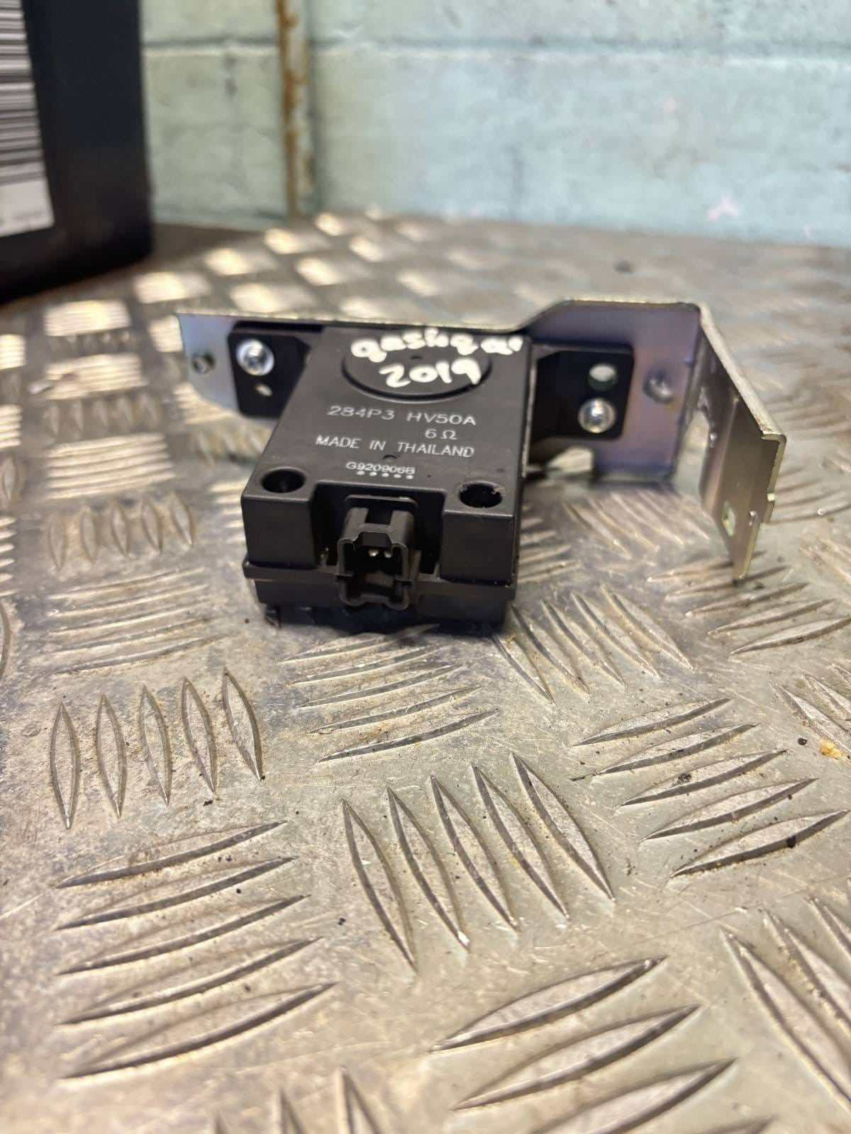 NISSAN QASHQAI J11 2019 ALARM SIREN CONTROL MODULE ECU 284P3HV50A