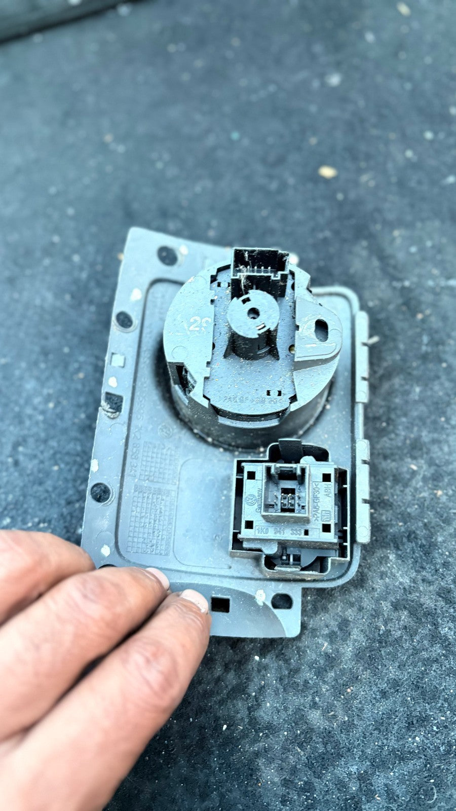 2008 VW Jetta Headlight Switch Control Panel 1K2858341 (1K2 858 341)