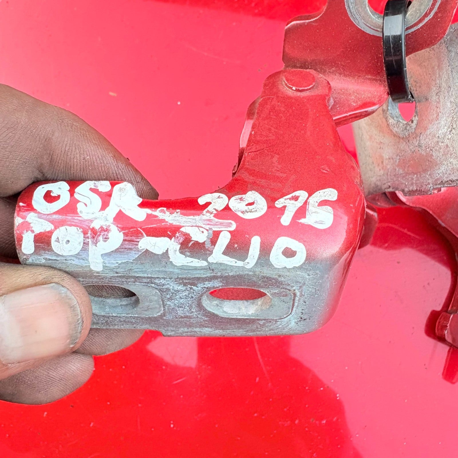 Renault Clio IV X98 2012-2020 5dr Rear Right Door Hinge 804200003RK/804000016RF