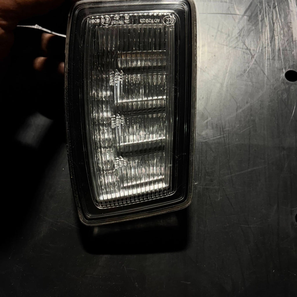 AUDI A1 8X LUGGAGE COMPARTMENT COURTESY LIGHT LAMP 8X0945096 2010-2018