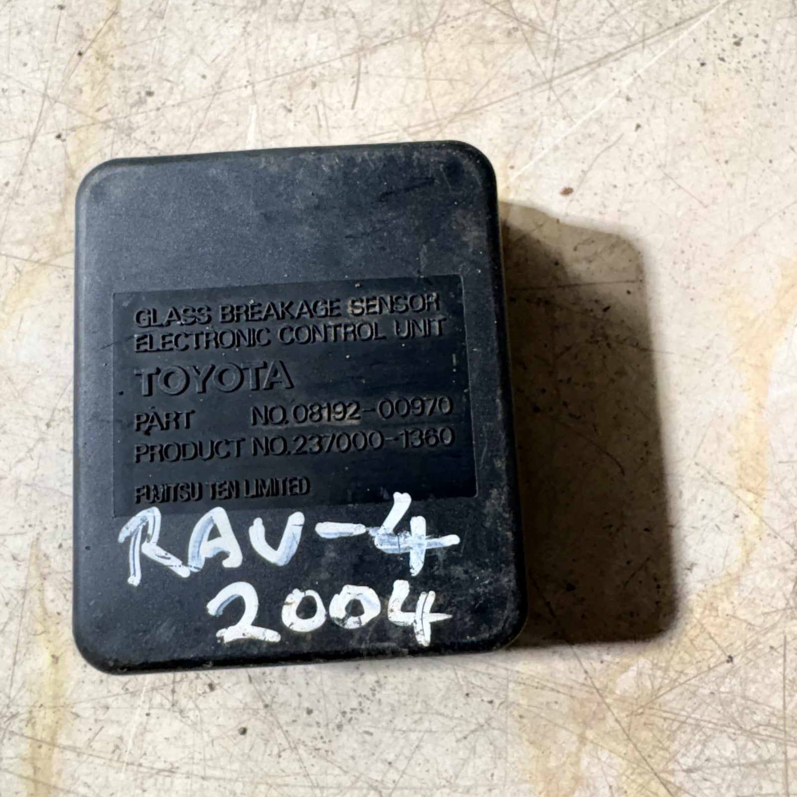 Toyota RAV4 XA20 5 Door 2000-2006 Glass Breakage Sensor Control Unit 08192-00970