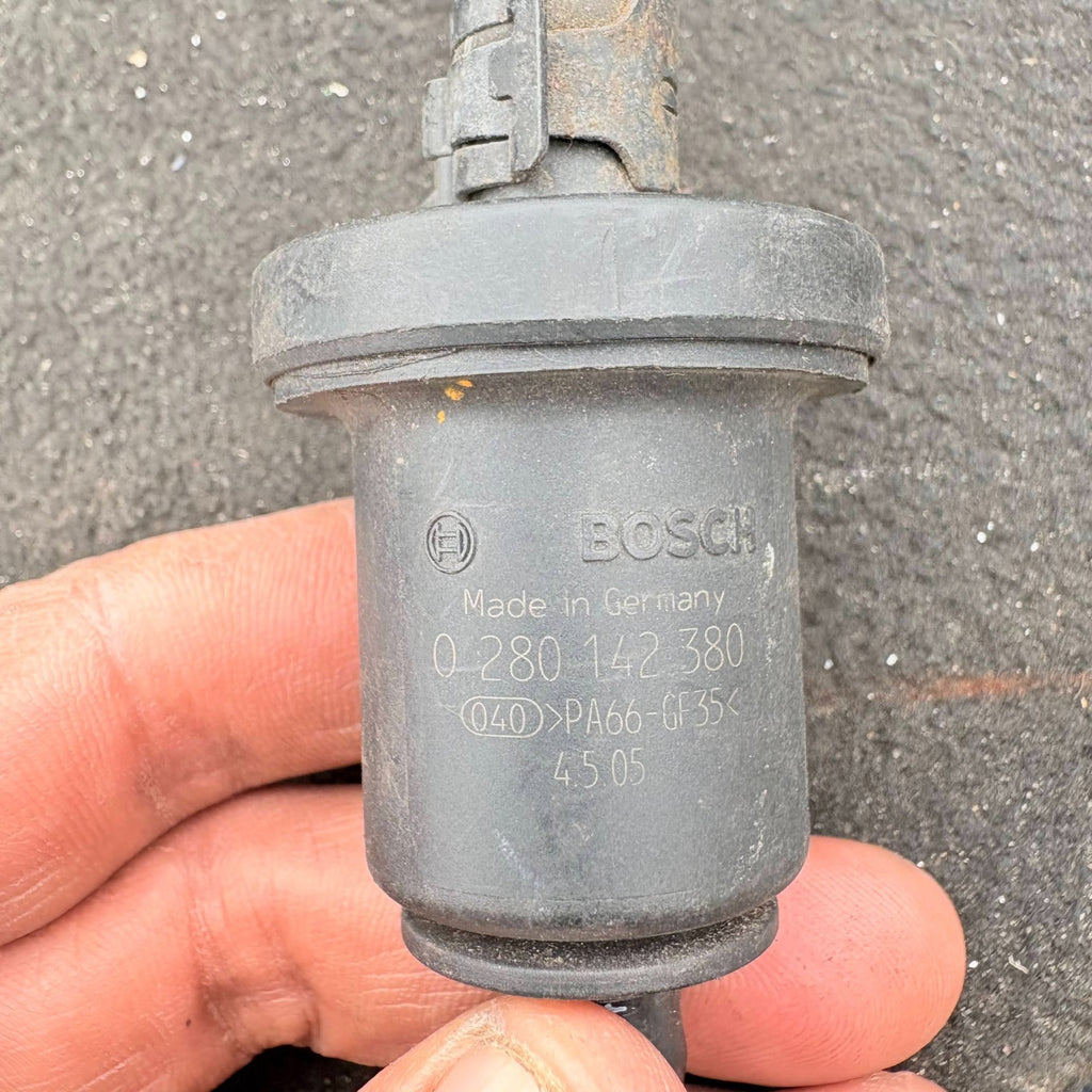 Porsche Boxster 2006 Turbo Solenoid Valve 0280142380