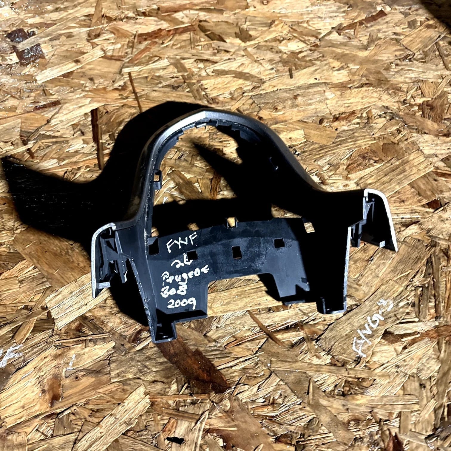 PEUGEOT 308 SW Gear Shifting Level Plastic Trim 1006352 9658691277 11723139 2009