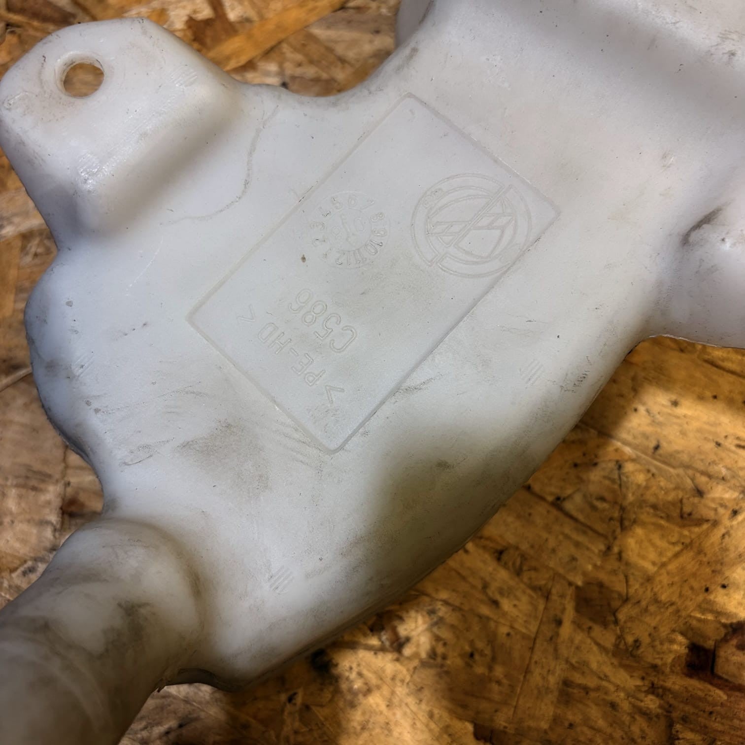 2009 Fait PANDA WINDSCREEN WASHER FLUID TANK RESERVOIR 51787578