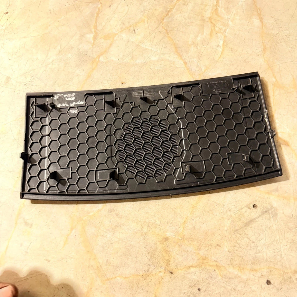 Mercedes Sprinter W906 06-18 VW Crafter 06-16 Dash Speaker Grille A9066890208