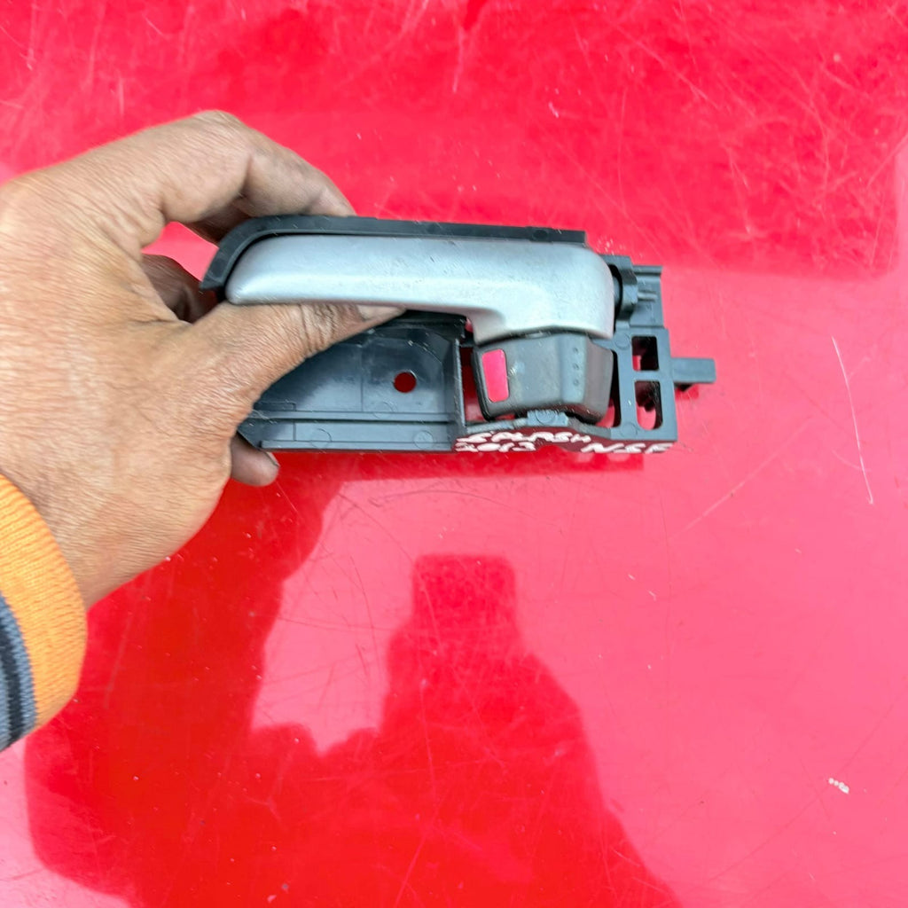 SUZUKI Splash 2013 HATCH REAR Passenger FRONT LEFT SIDE INTERIOR DOOR HANDLE