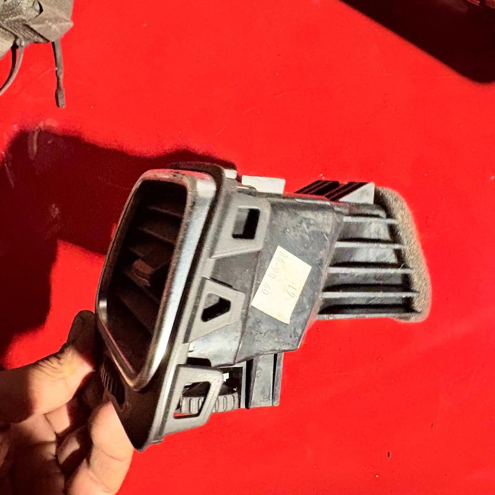 VOLKSWAGEN SCIROCCO 2009 DRIVERS RIGHT DASHBOARD AIR VENT 1Q0819704