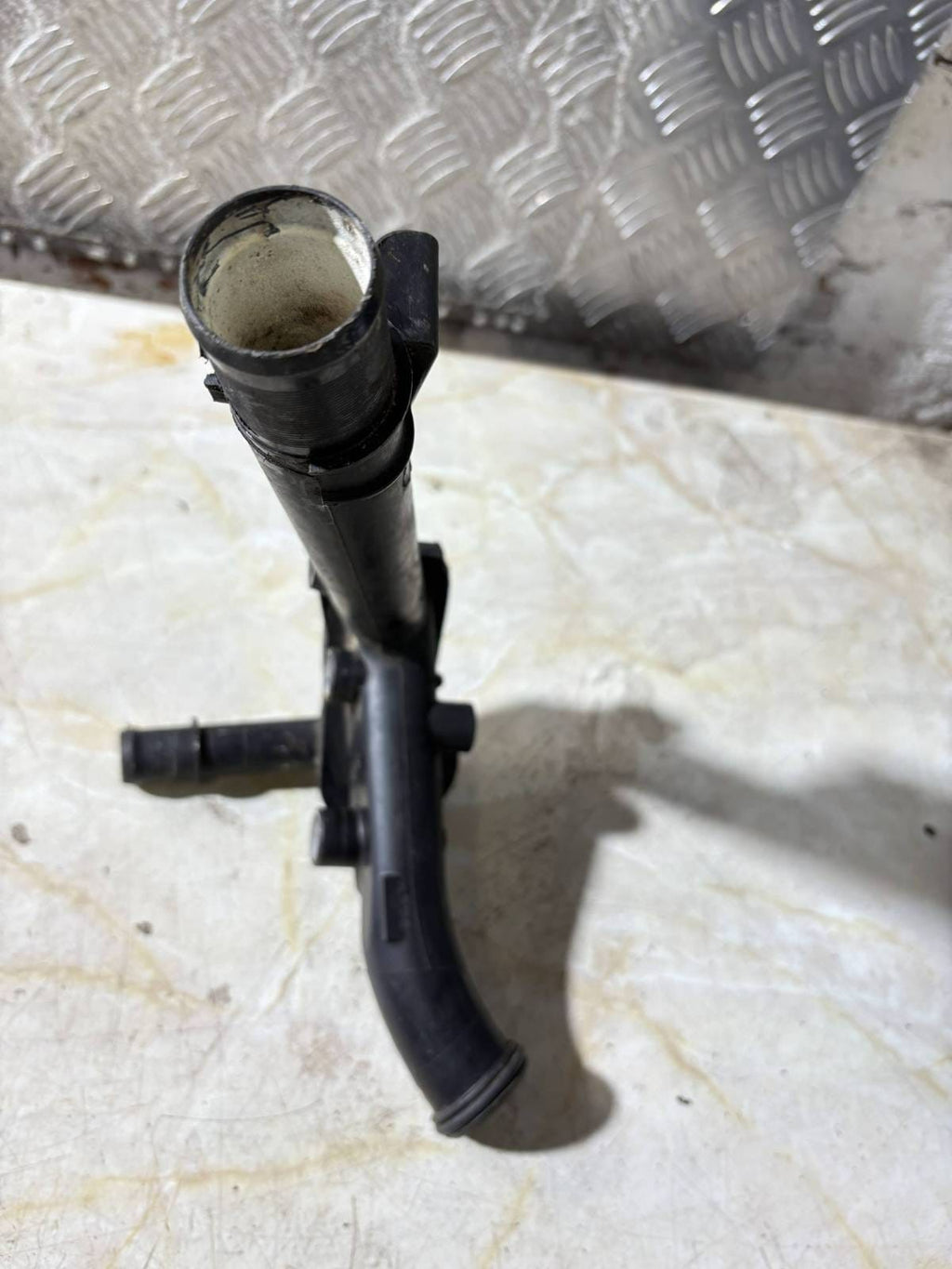 12-15 MERCEDES A CLASS A180 W176 THERMOSTAT WATER COOLANT PIPE 1.5 CDI DIESEL