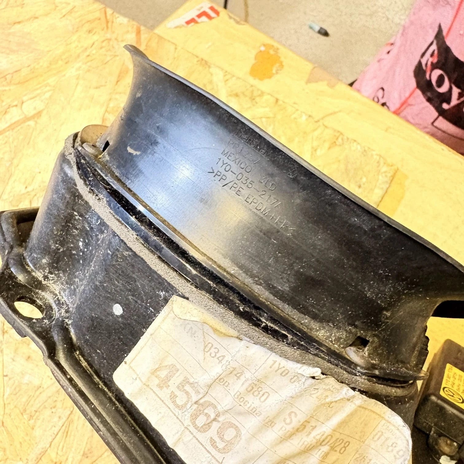 VW Beetle Convertible Rear Speaker, Plate & Module 1Y0090244C & 1y0035243J