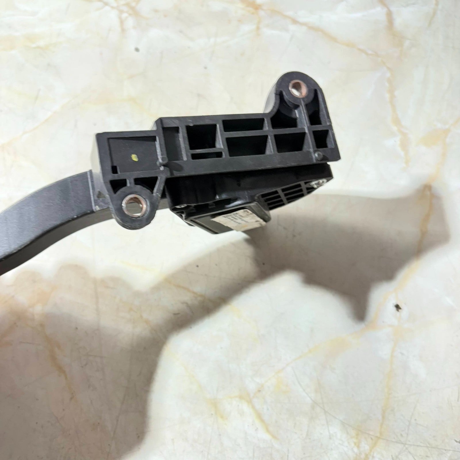 HK83-9F836-CB ACCELERATOR PEDAL FOR JAGUAR X761