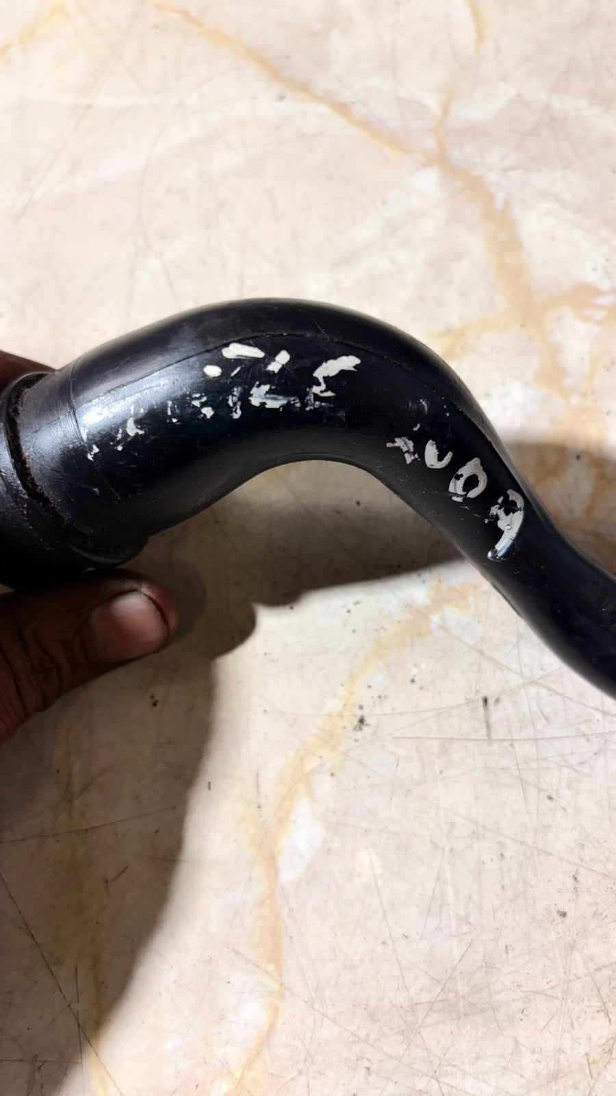 Oil Breather Hose Pipe For VOLKSWAGEN 2009
