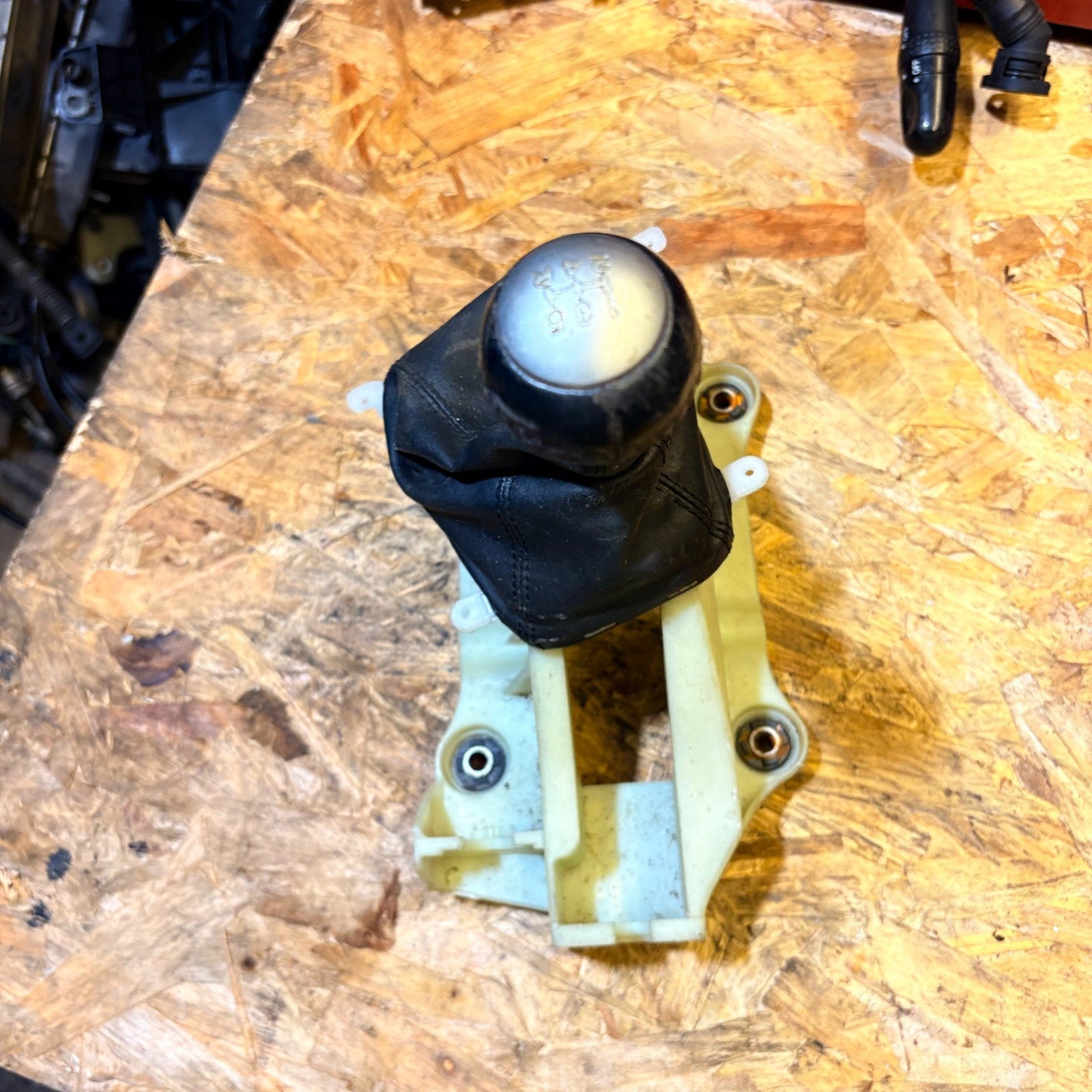 Honda Accord MK7 Tourer Estate 2003-2008 2.0 Petrol 5 Speed Gear Selector Stick