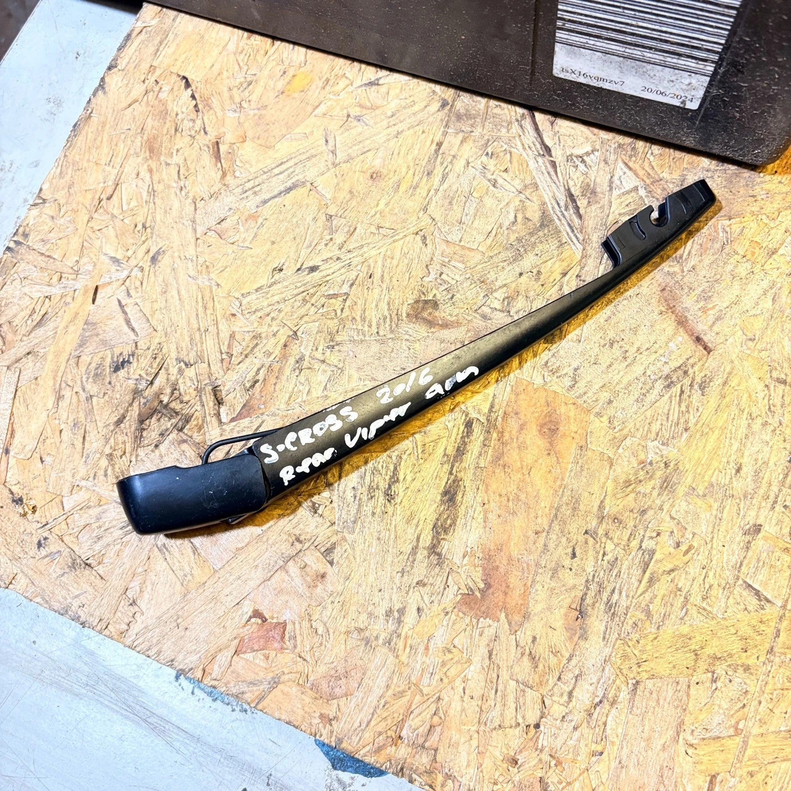 SUZUKI SX4 S CROSS REAR WIPER ARM 2016
