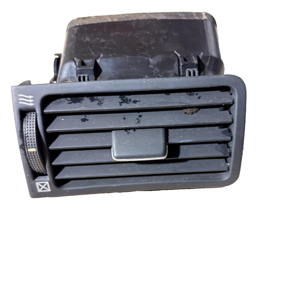 Toyota Avensis T25 2003-2008 LH Dash Heater A/C Air Vent Grille Passenger