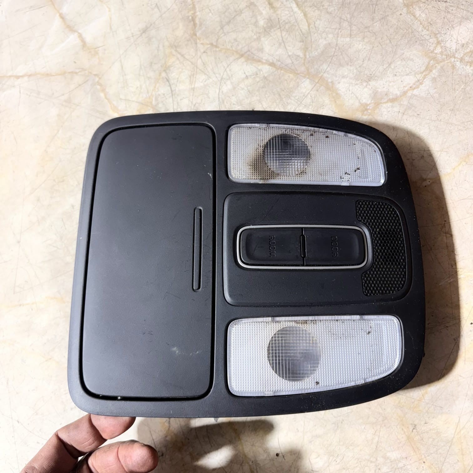 Kia Soul Mk2 2014-2019 Interior Roof Reading Light 92800B2000
