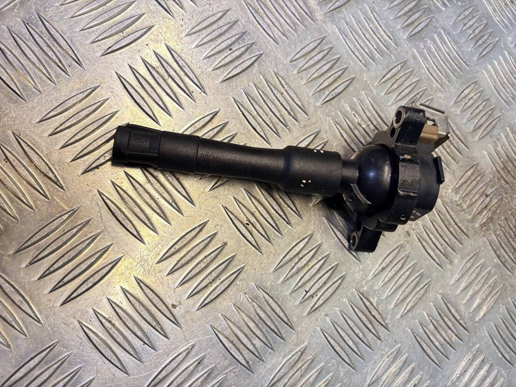 BMW X5 E53 3.0 4.4 4.6 PETROL IGNITION COIL 1748017