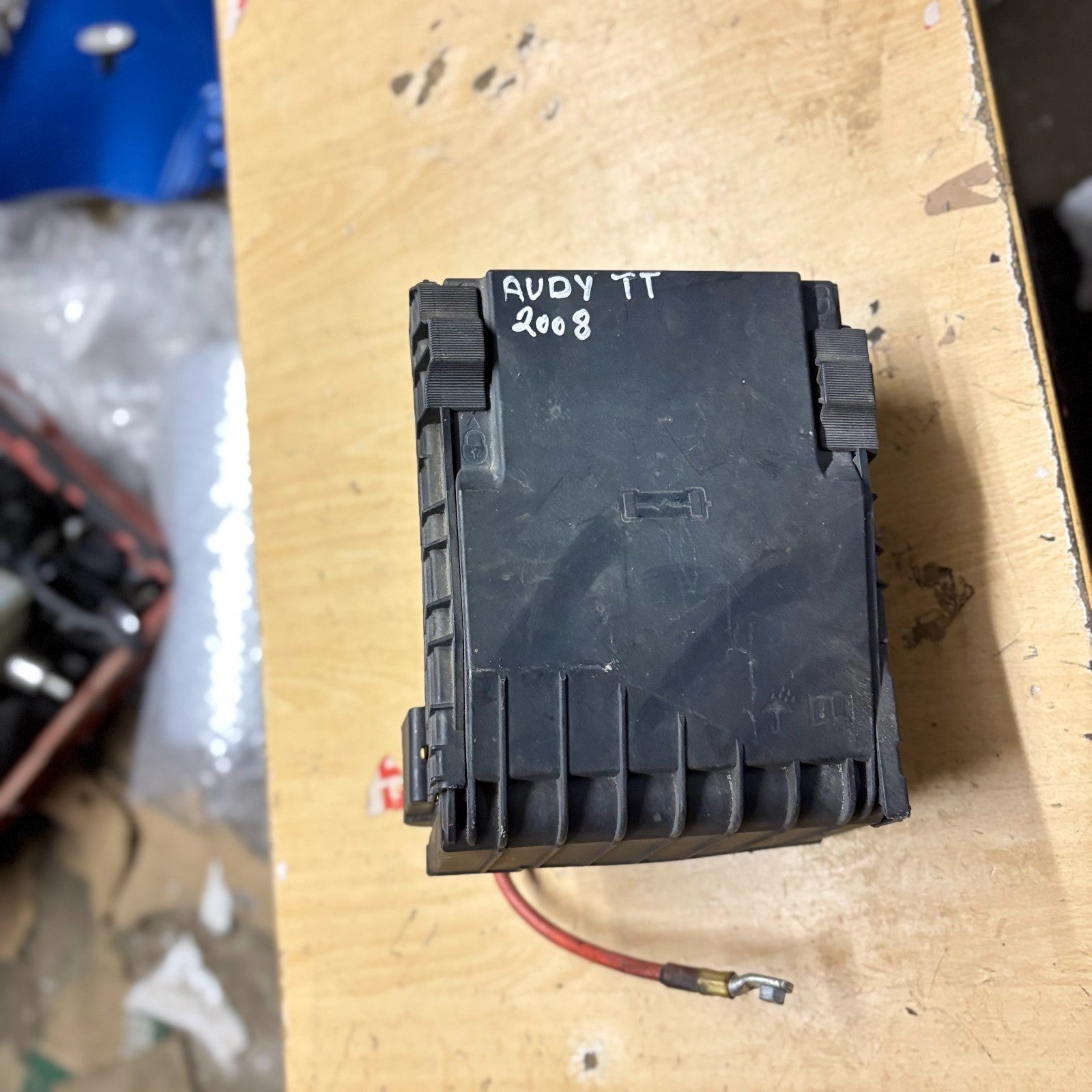 Audi TT 2006-2014 Fuse Relay Box 8J0907361