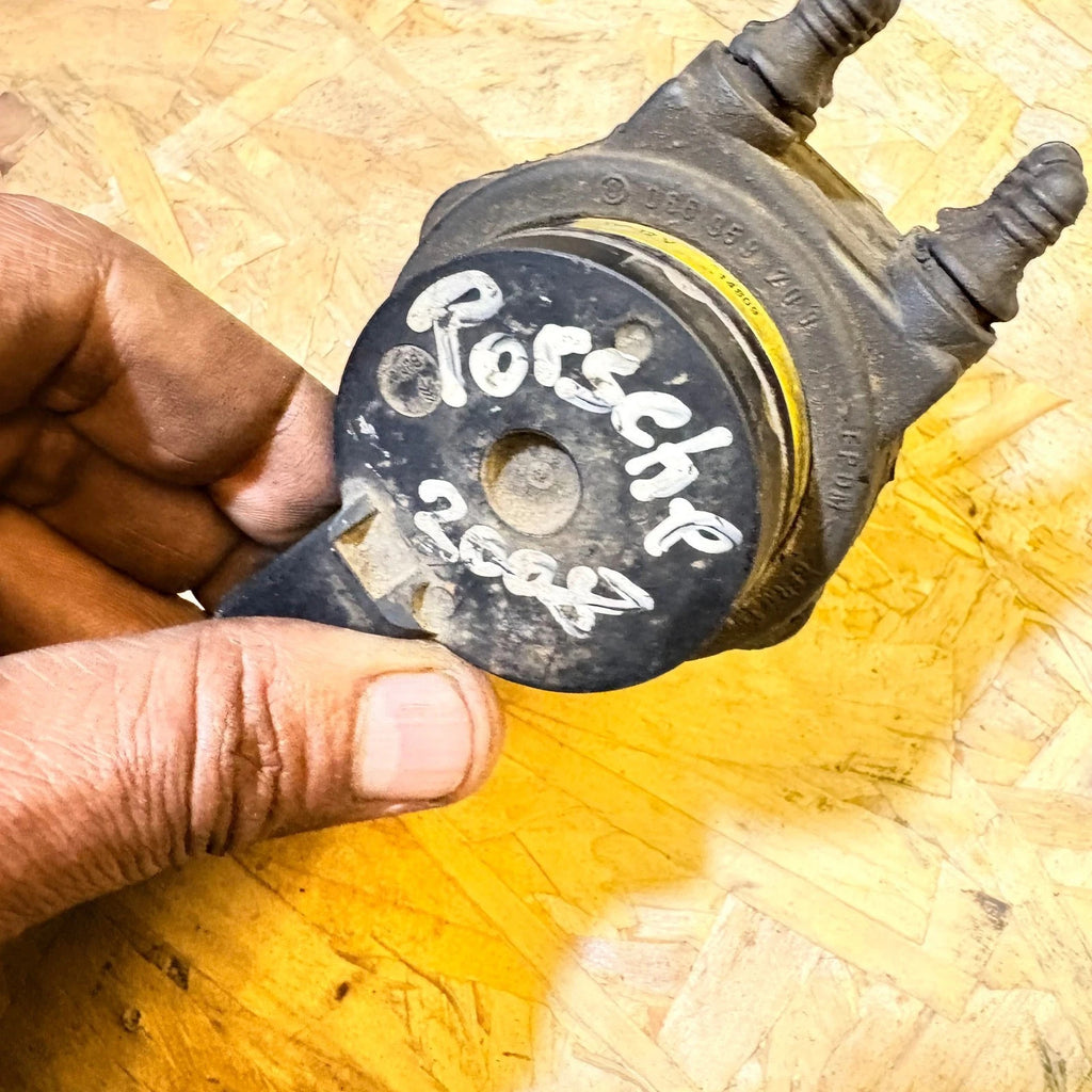 Porsche Cayennel Auxiliary Water Pump 2008