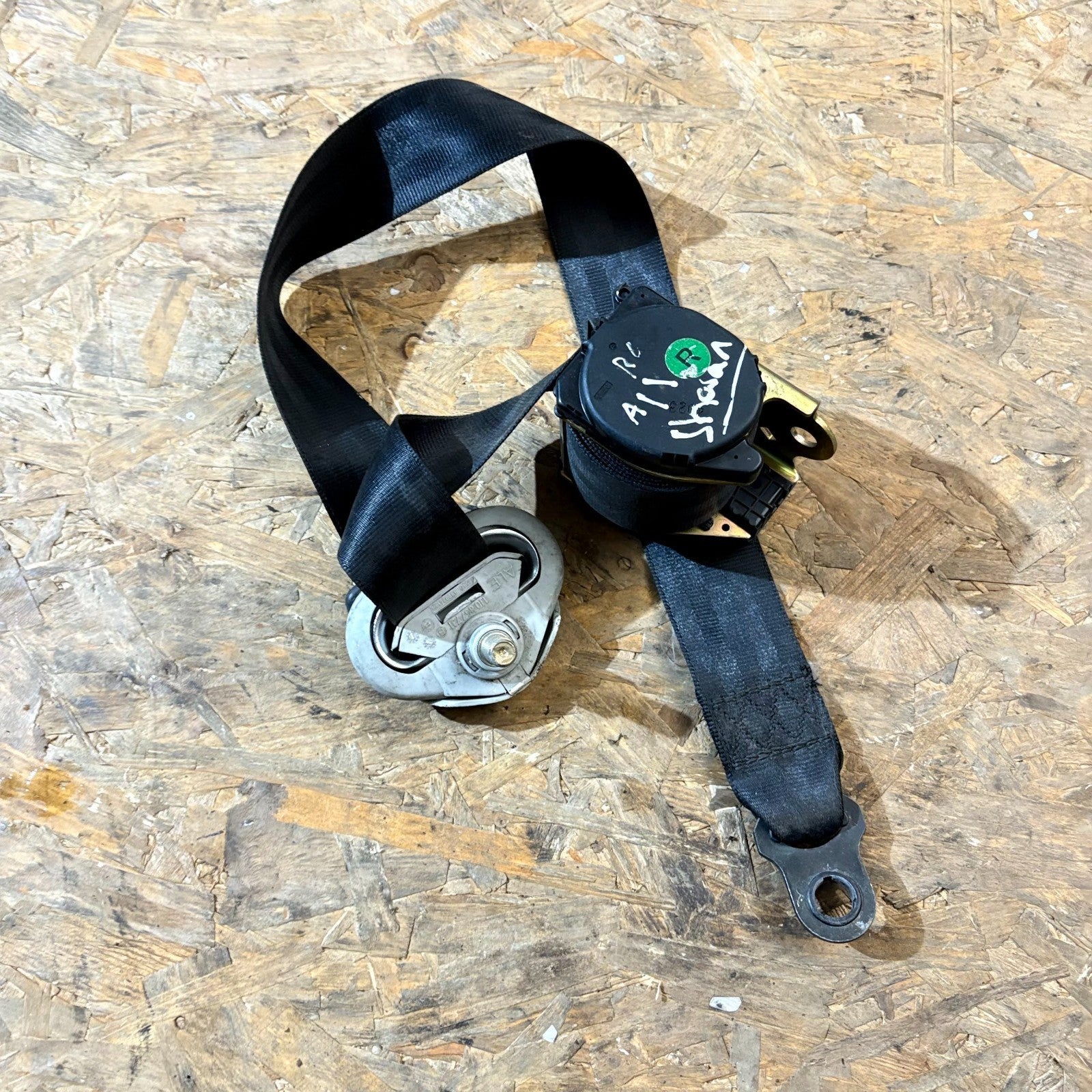 VW Sharan Mk1 7M 7M3 2003-2010 Right Rear Seat Belt 7M3857812
