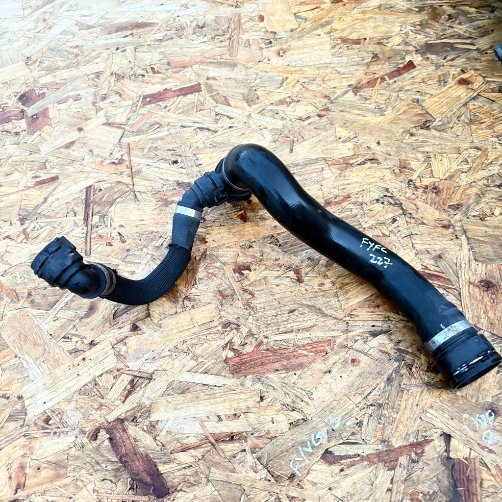 BMW X5 3.0i Petrol 2010?2013 Engine Coolant Pipe Hose 780807602