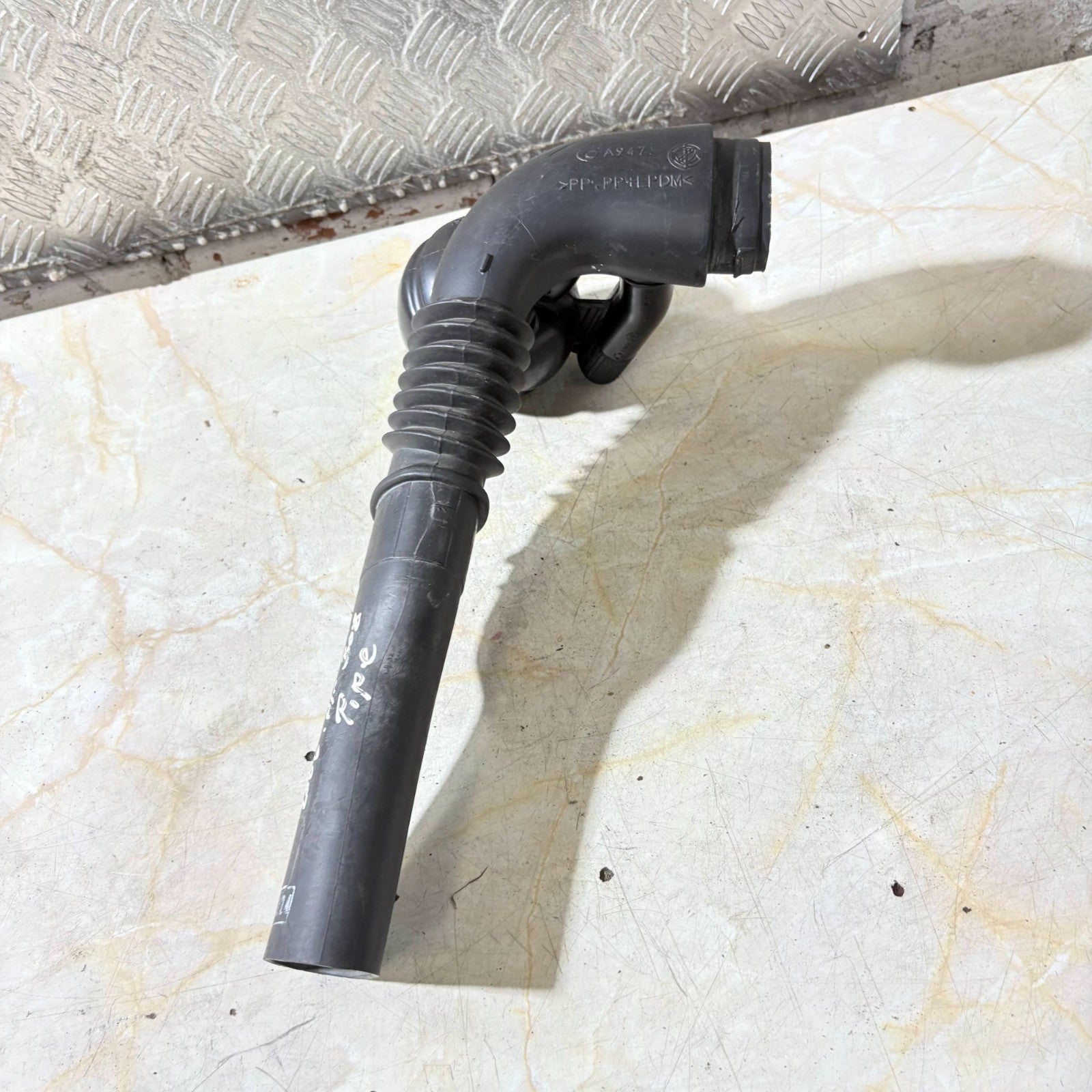 Fiat Idea 1.2 16V Air Intake Hose Airbox Pipe A947 55184945 2004-2012