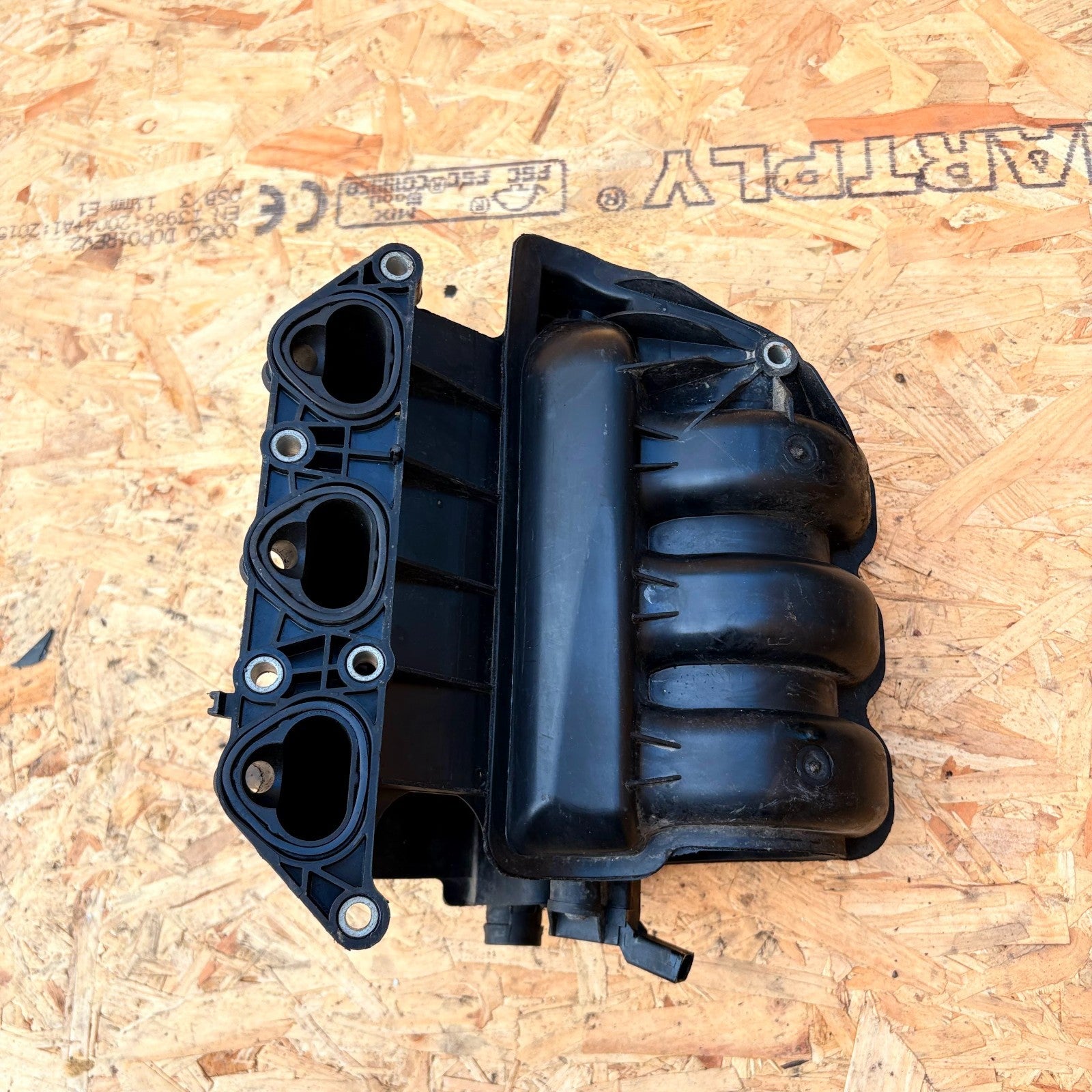 VOLKSWAGEN POLO 2009-2015 INLET MANIFOLD 1.2 PETROL 03E129711F