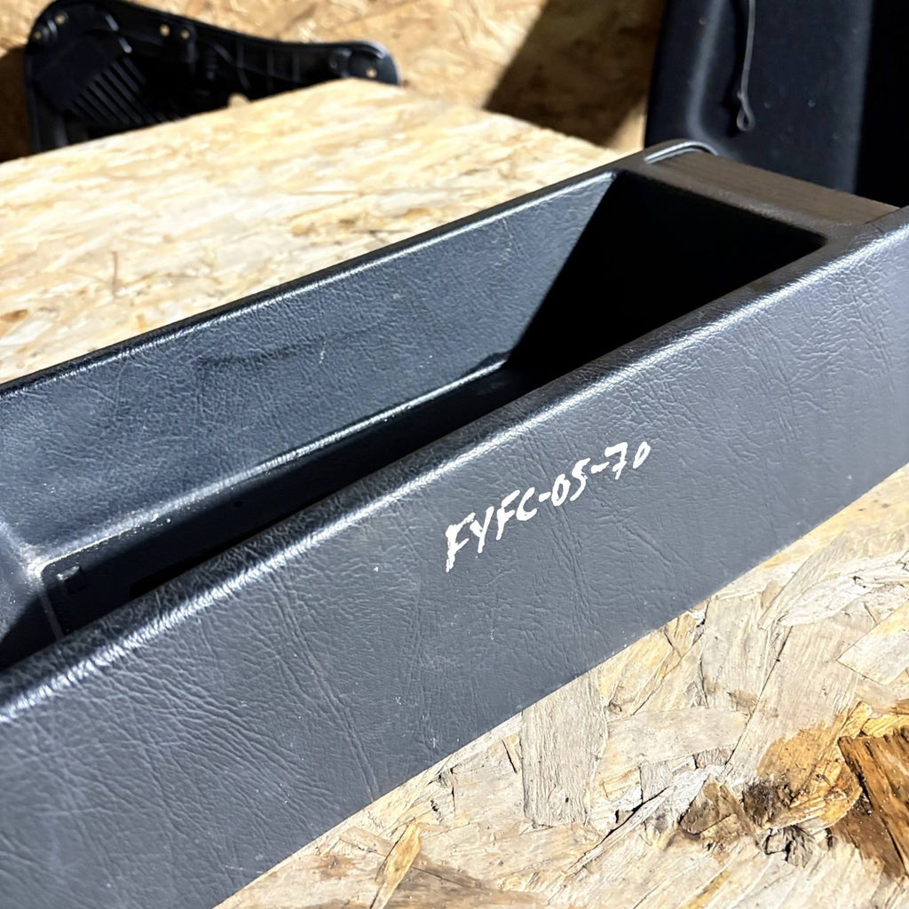 Mercedes-Benz W202 Centre Console with Ashtray-1998
