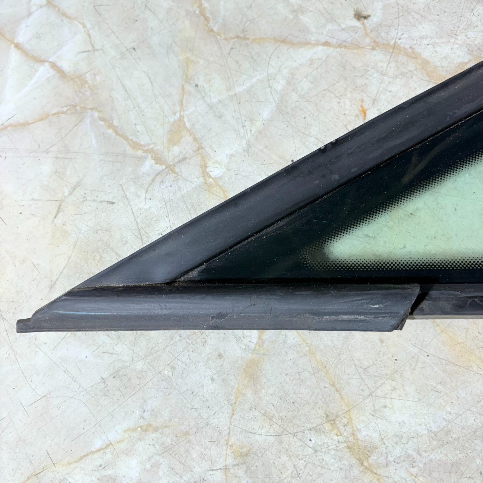 SEAT IBIZA FR 2016 LEFT FRONT QUARTER WINDOW GLASS 43R001564