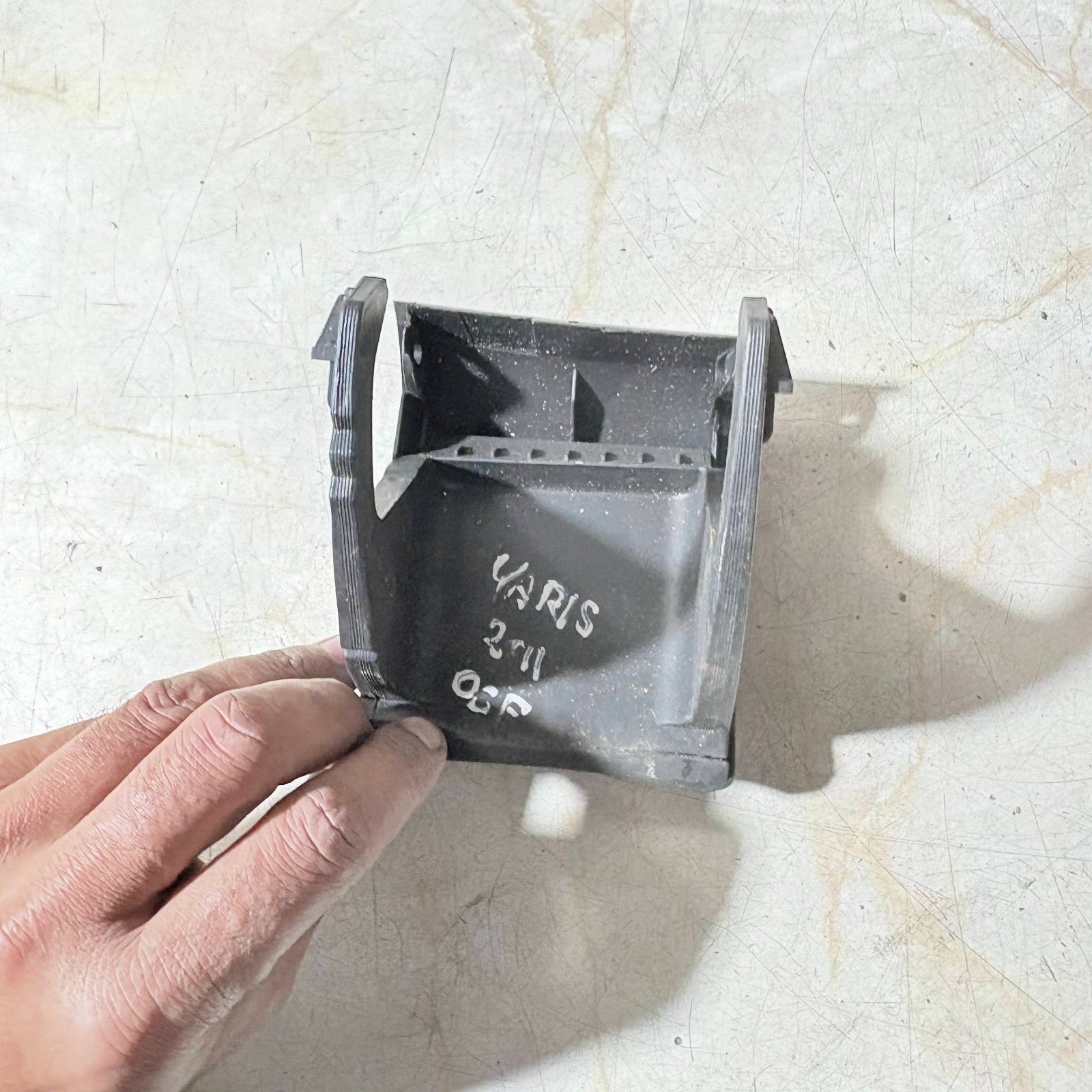 Toyota Yaris 2005-2011 5-Door Right Side Dashboard Storage Pocket
