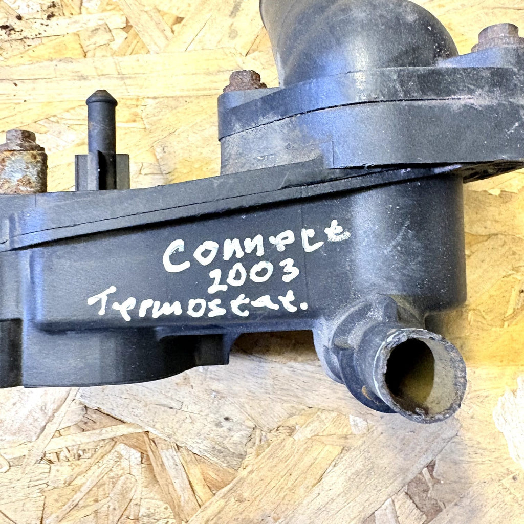 Ford Focus 11/04-06/08 Coolant Thermostat Housing 2S40-8594-AB 2S408594AB