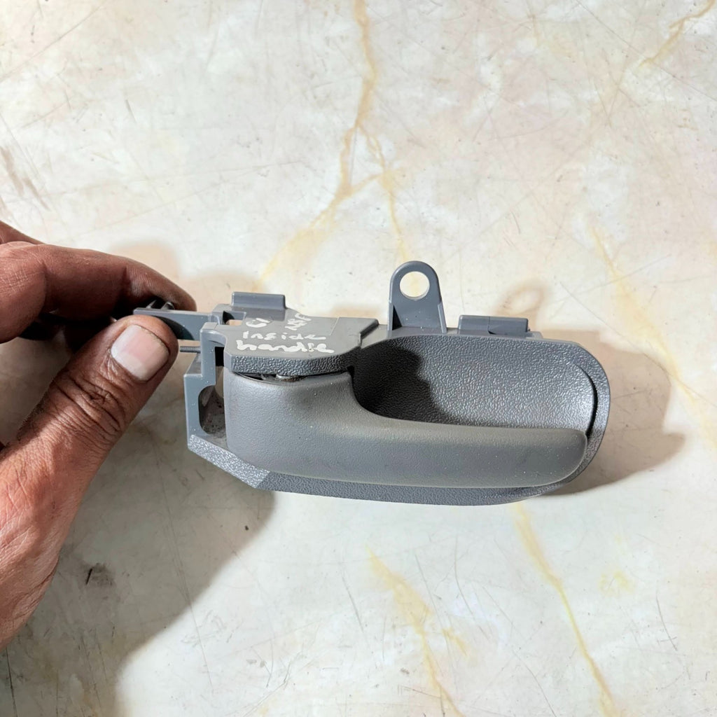 CITROEN C1 INTERIOR LEFT FRONT DOOR HANDLE