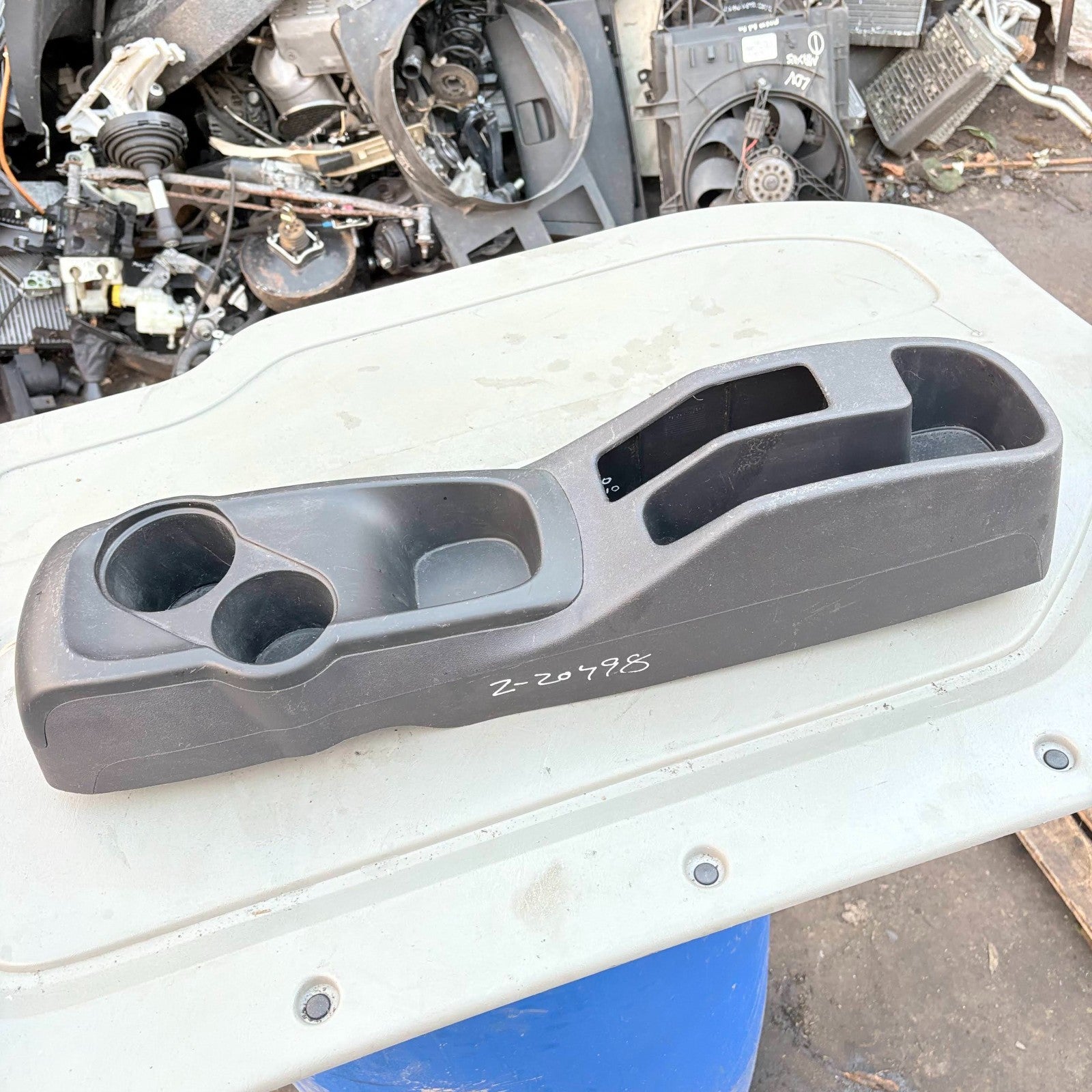 Hyundai i10 MK1 PA 2007-2012 5 Door Centre Console Cup Holder Trim 84622-0X900