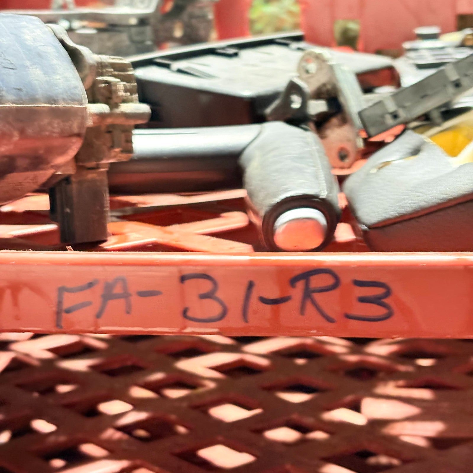 BMW 320D 2011-2019 NOISE SUPPRESSION FILTER AMPLIFIER BLACK BOX 9226888-02
